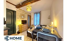 Studio Au Coeur Historique De Montpellier, 2 Personnes Et Wifi