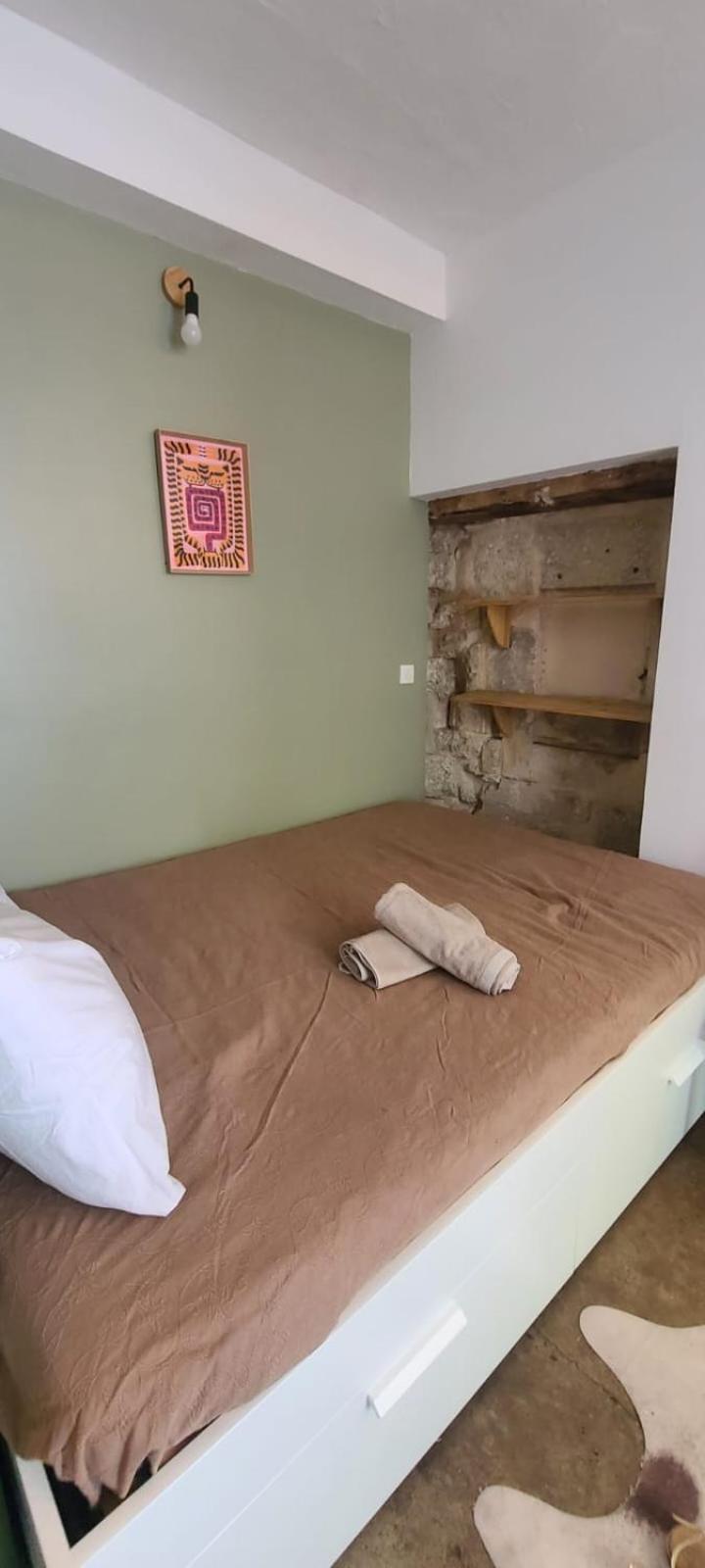 Studio Au Coeur Historique De Montpellier, 2 Personnes Et Wifi Exterior photo